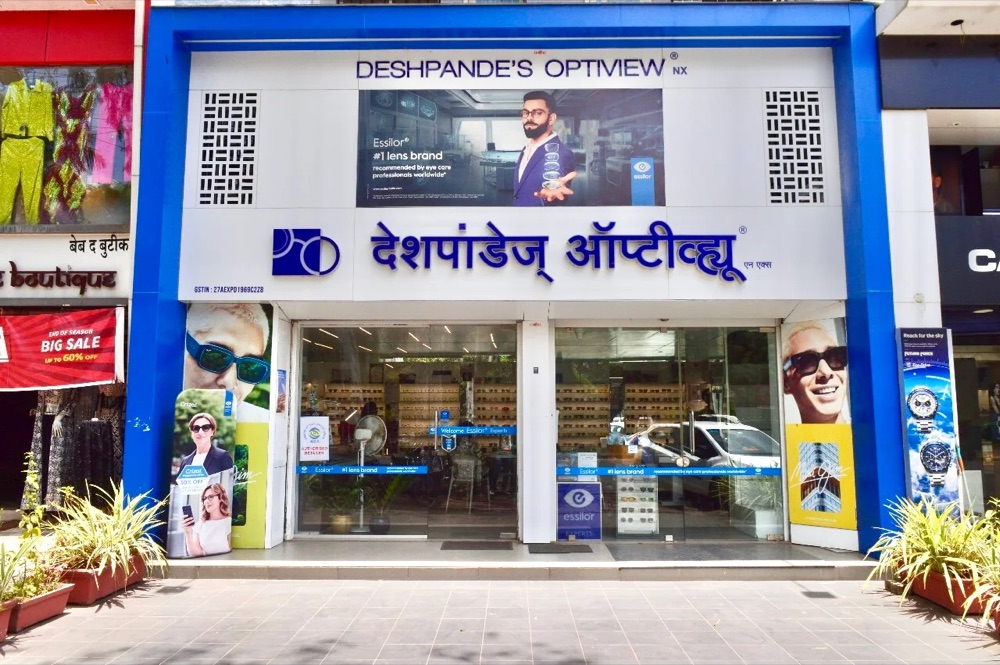 Deshpande's Optiview — College Road Branch storefront, Nashik