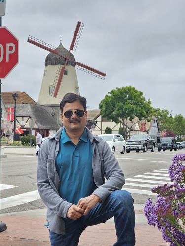 Milind Deshpande, Co-Owner of Deshpande's Optiview